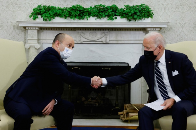 بايدن يحث بينيت على تجنب التصعيد مع الفلسطينيين