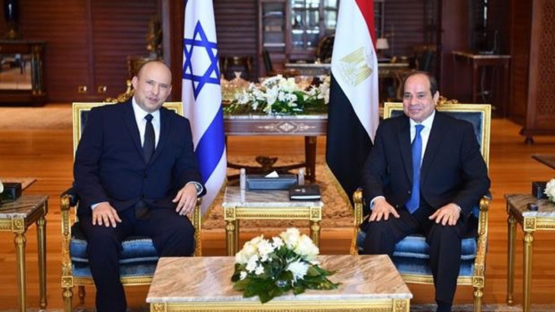 السيسي يجتمع مع بينيت