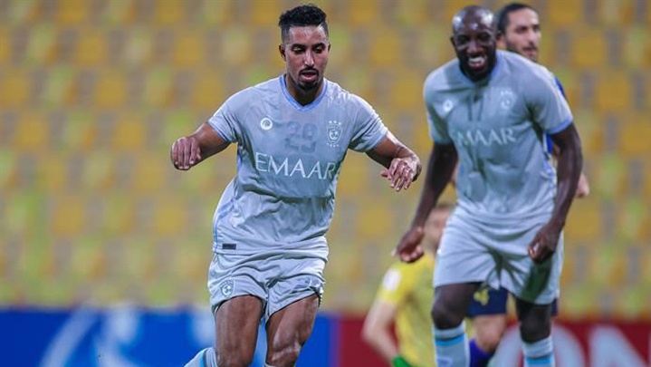 دوري أبطال آسيا: الهلال يتجاوز استقلال ويبلغ ربع النهائي