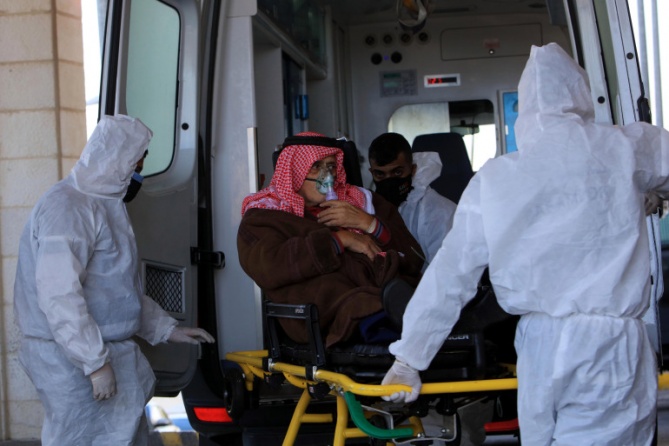 الأردن: 25 وفاة و10 آلاف إصابة جديدة بكورونا