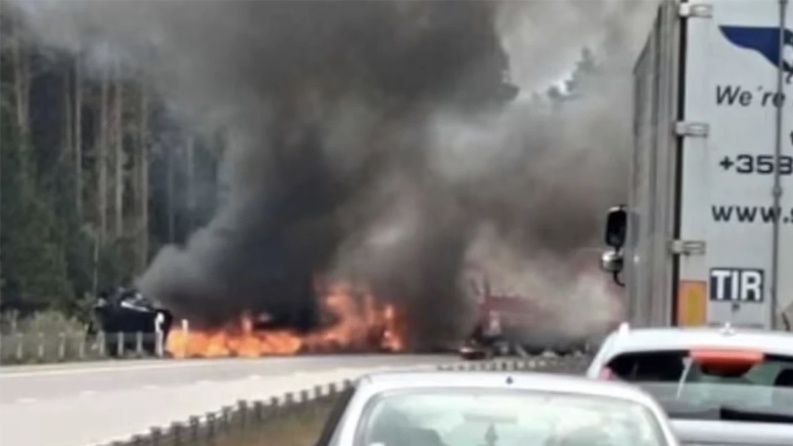 مصرع صاحب الرسوم المسيئة للرسول بحادث مروّع