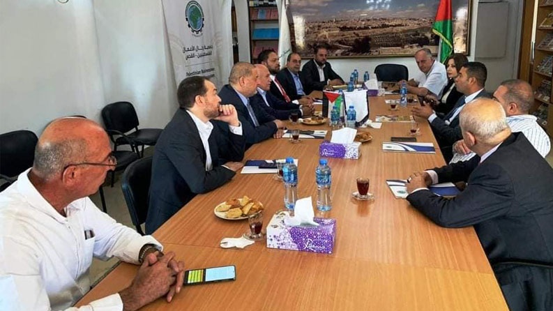 صور/ بحث آليات التعاون المشترك بين جمعية رجال الأعمال الفلسطينيين واتحاد المطورين العقاريين