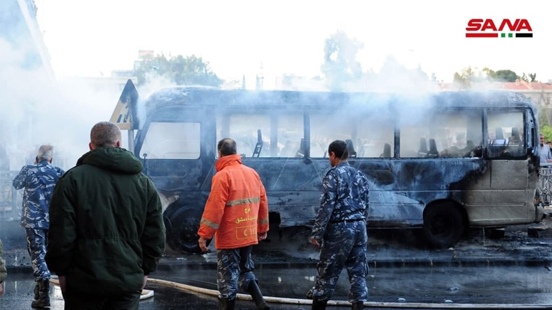 قتلى وجرحى بتفجير حافلة جنود في دمشق