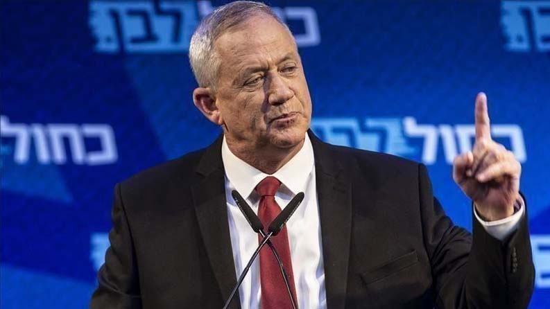 وزير جيش الاحتلال يصادق على تصنيف جمعيات فلسطينية "بالإرهابية"