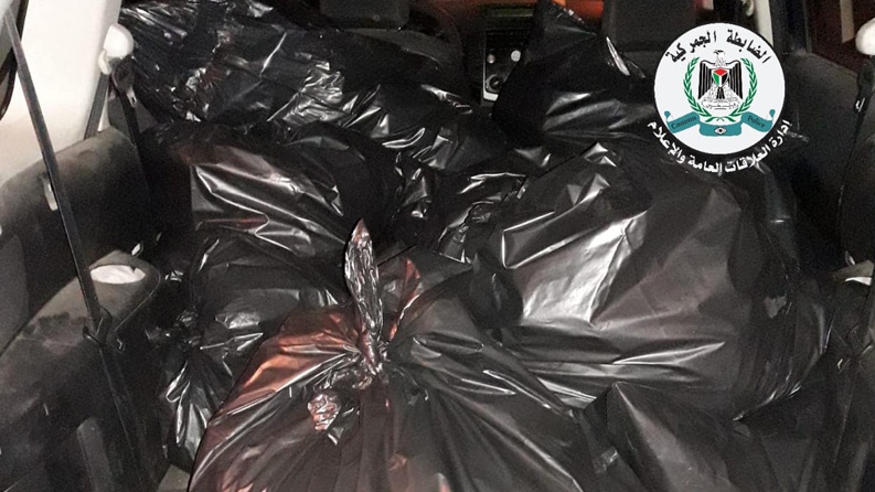 ضبط 350 كيلو دجاج فاسد في الخليل