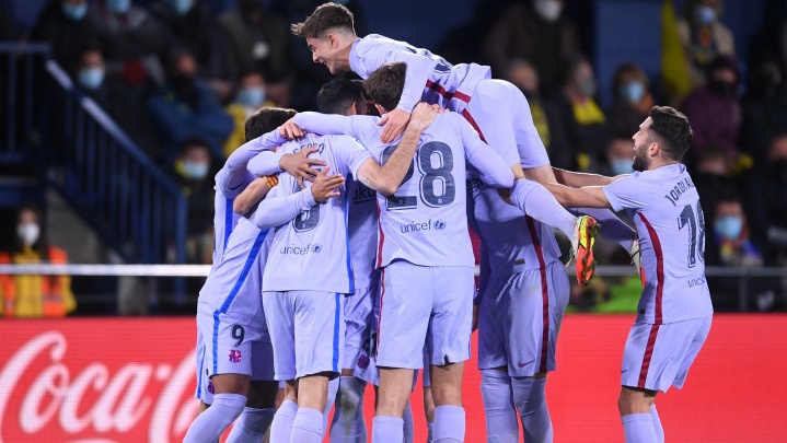 لاعب برشلونة يقترب من الدوري الاماراتي