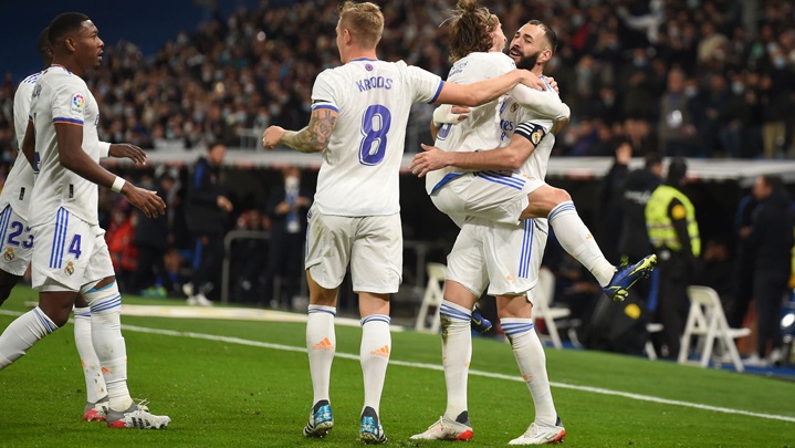 بنزيمة يحقق رقما قياسيا في دوري أبطال أوروبا