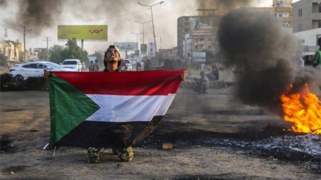 مقتل 256 مدنياً بالاشتباكات المستمرة في السودان
