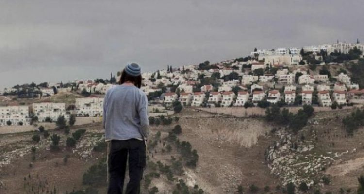 مستوطنون يستعدون لبناء بؤر بالضفة والجيش يستنفر
