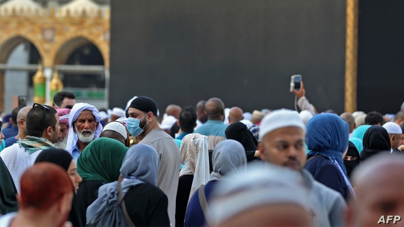 السعودية تعيد تشديد الإجراءات الوقائية ضد كورونا