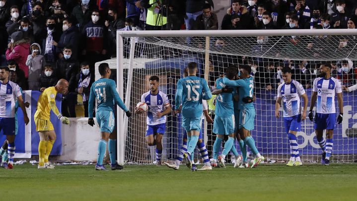 ريال مدريد وبرشلونة يعبران للدور المقبل من كأس اسبانيا