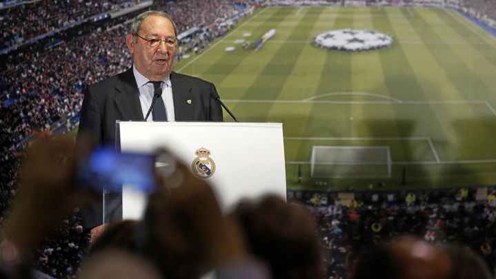 وفاة اسطورة ريال مدريد " خينتو " 