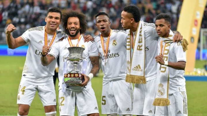 رحلة طوارئ.. اتفاق مثير بين ريــال مدريد والاتحاد البرازيلي لحل ازمة الرباعي