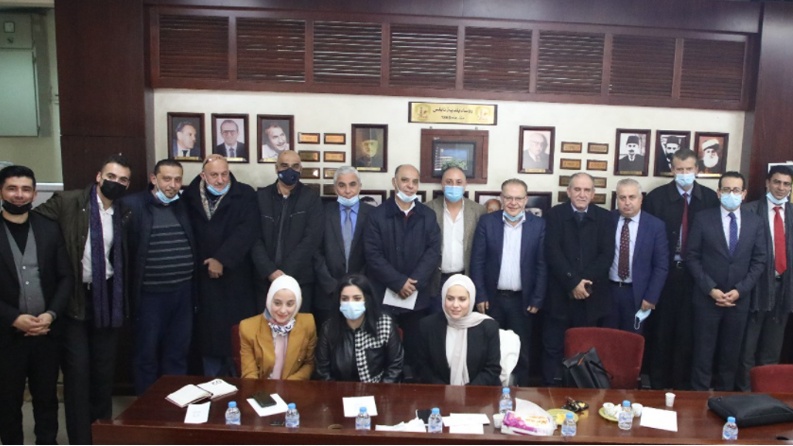 بلدية نابلس وشركة قدرة لحلول الطاقة توقعان مذكرة تفاهم لتمويل وتشغيل محطات شمسية