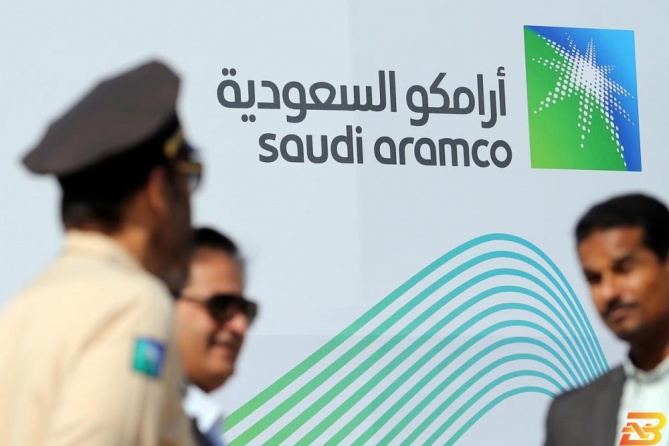 السعودية ترفع أسعار النفط عالمياً
