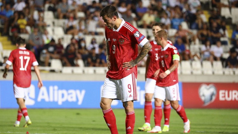 روسيا ليست الأولى.. وقائع سياسية أدت لاستبعاد وانسحاب في الرياضة