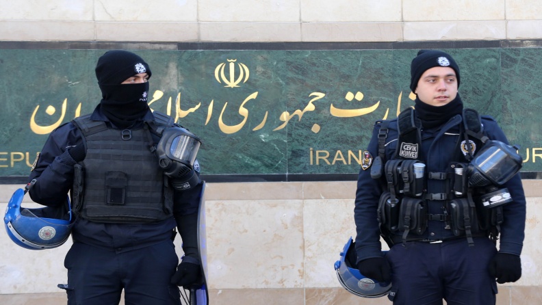 ايران.. كشف شبكة للموساد خططت لعمليات إرهابية