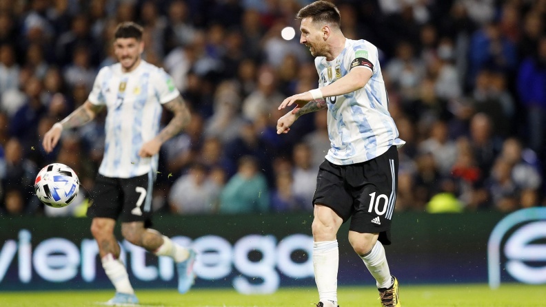 ميسي يمتدح جماهير الأرجنتين في وداع محتمل قبل كأس العالم