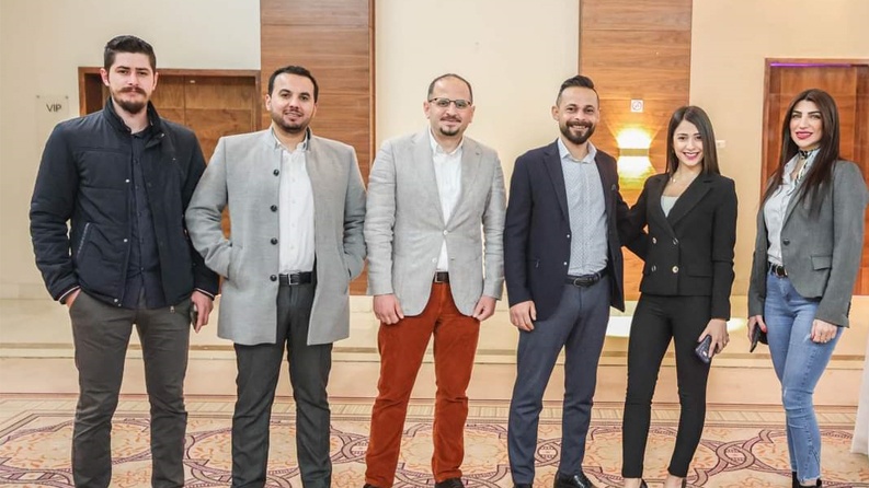 بنك القدس يقدم دعمه لجمعية دنيا لأورام النساء