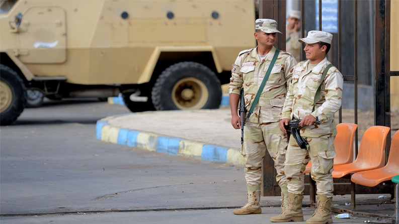 قتلى في الجيش المصري خلال احباط هجوم إرهابي 