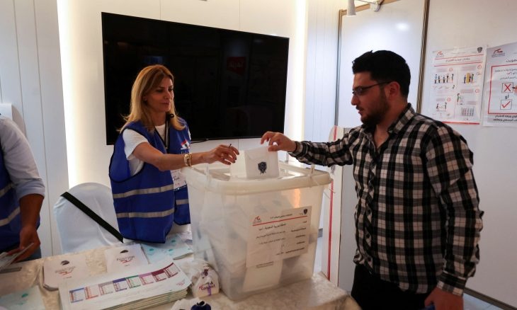 بدء انتخاب اللبنانيين المغتربين في 48 دولة