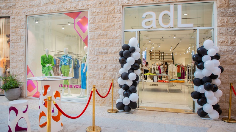 العلامات التجارية التركية adL وYAQA في كيوسنتر