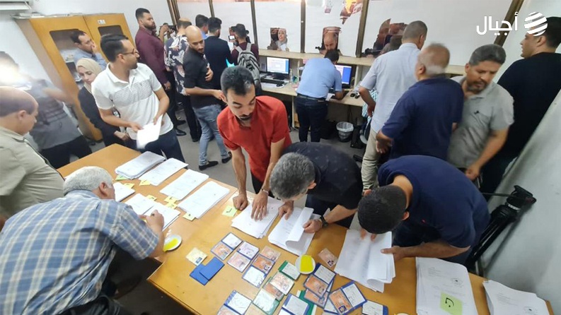 الشؤون المدنية بغزة تبدأ بتسليم موافقات لم الشمل لأصحابها