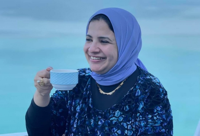 مصرع عالمة مصرية بحادث مصعد مروع