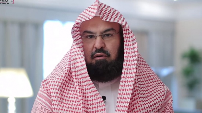 الشيخ السديس يعلق على دخول صحفي إسرائيلي لمكة