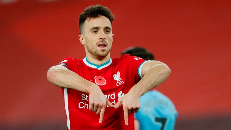 ليفربول يجدد عقده مهاجمه البرتغالي جوتا