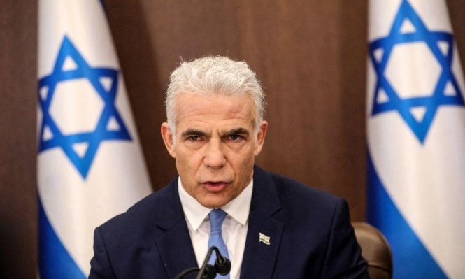 لبيد: لن نلتزم بالاتفاق النووي مع إيران