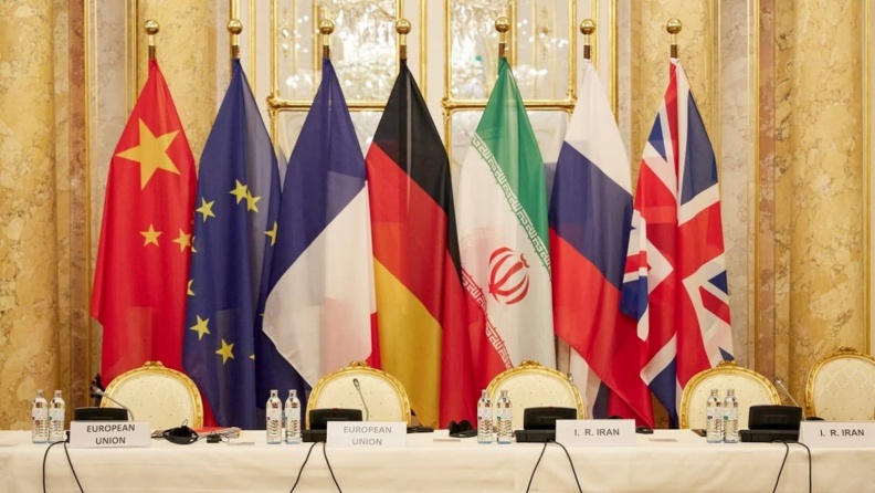 طهران تتلقى رد واشنطن على القضايا العالقة بالمفاوضات النووية