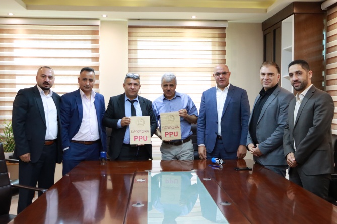 جامعة بوليتكنك فلسطين وشركة كهرباء الجنوب توقعّان اتفاقية تعاون لتعزيز مخرجات البرامج الأكاديمية الثنائية