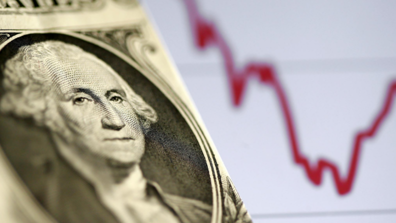 الدولار القوي يؤثر سلباً على نتائج الشركات الأمريكية