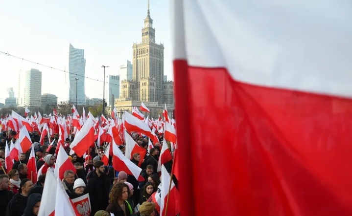 مقتل شخصين بسقوط صاروخين على بولندا