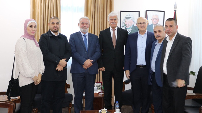 عورتاني ونقيب المحاميين يبحثان قضايا تخدم العملية التعليمية