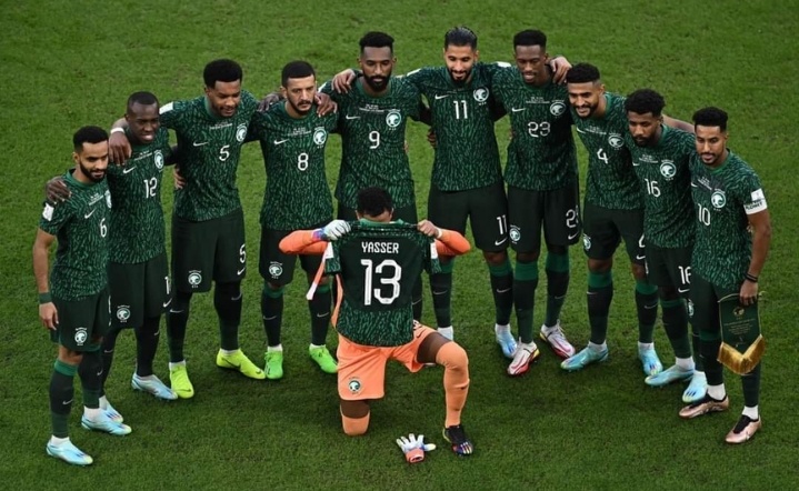 صور: السعودية تضيع فرصة التأهل المبكر بخسارتها من بولندا