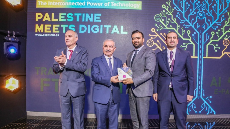 انسجاماً مع رؤيته الاستراتيجية نحو تعزيز التحول الرقمي.. بنك فلسطين الراعي الاستراتيجي لفعاليات أسبوع فلسطين إكسبوتك 2022