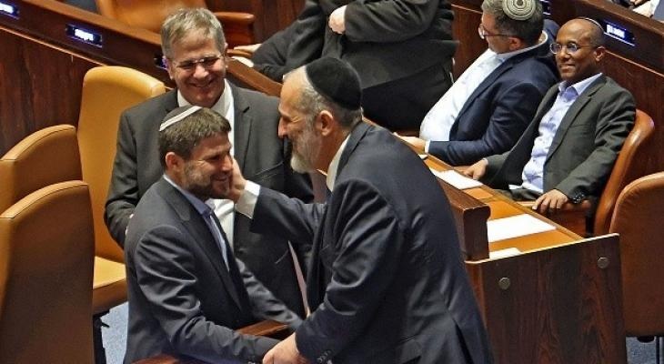 الكنيست يصادق على قانوني "سموتريتش ودرعي" بالقراءة الأولى