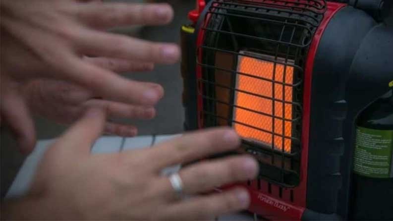 وفاة شقيقتين اختناقاً بمدفئة غاز في الاردن 