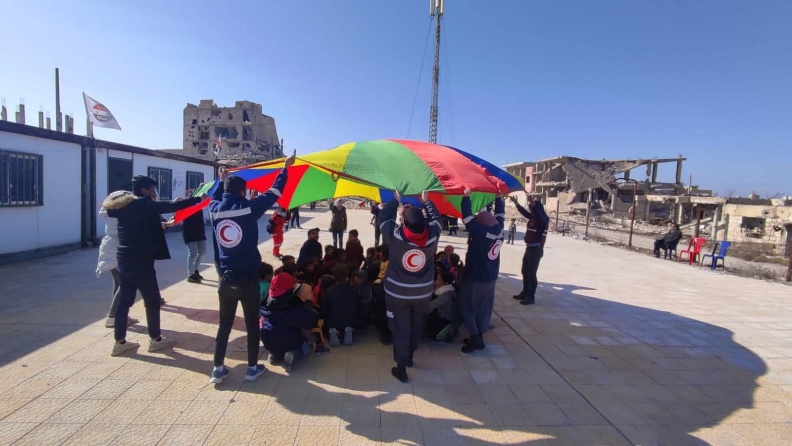 الهلال الأحمر الفلسطيني يطلق حملة "هلالنا سندكم" لإغاثة متضرري الزلزال من اللاجئين الفلسطينيين في سوريا