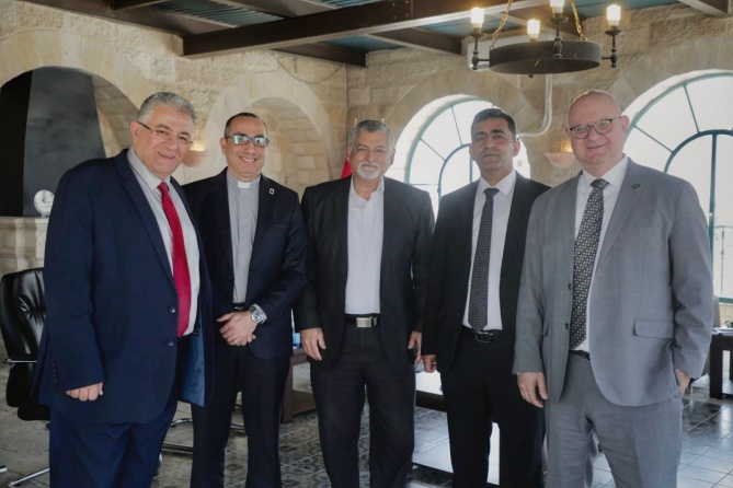 جامعة القدس تستضيف اللقاء الدوري لرؤساء الجامعات