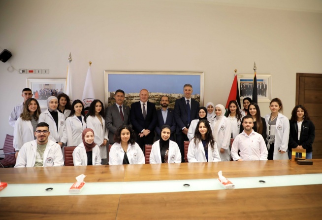 الجامعة العربية الأمريكية ومستشفى أوغوستا فيكتوريا- المطلع توقعان اتفاقية تعاون لتدريب طلبة الطب البشري