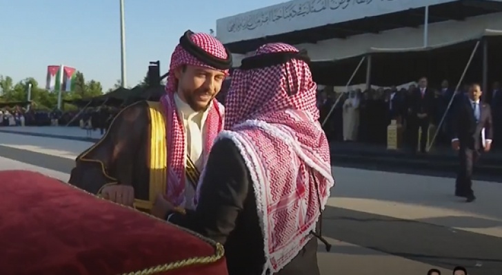 ماذا أهدى ملك الأردن إبنه بمناسبة زفافه؟