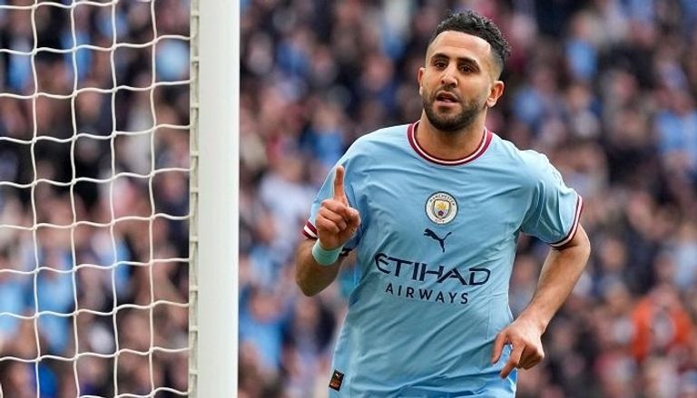 الأهلي السعودي يضم الجزائري رياض محرز من مانشستر سيتي
