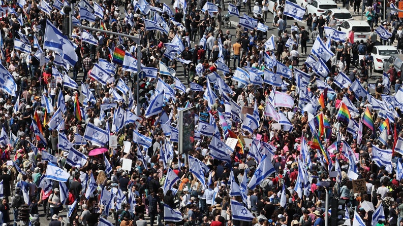 استطلاع: 58% من الإسرائيليين يتخوفون من حرب أهلية
