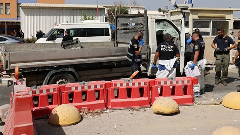 مقتل جنديّ بجيش الاحتلال وإصابة 5 آخرين بعملية الدهس صباحا