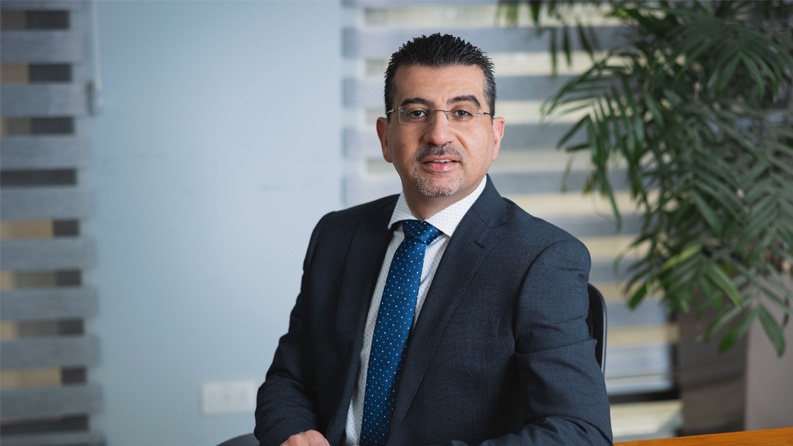 نمر عبد الواحد رئيساً للإدارة المالية لباديكو