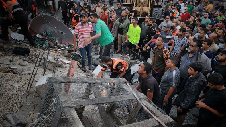 9 شهداء في بيت لاهيا اليوم والحصيلة ترتفع إلى 48,543