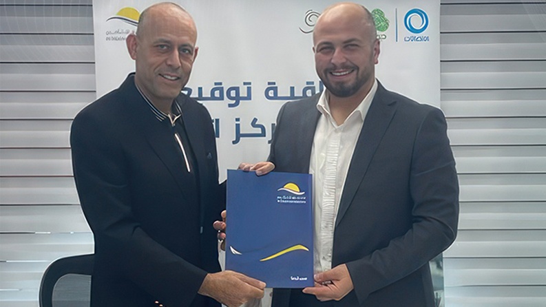 المشرق للتأمين ومجموعة الاتصالات توقعان اتفاقية شراكة استراتيجية